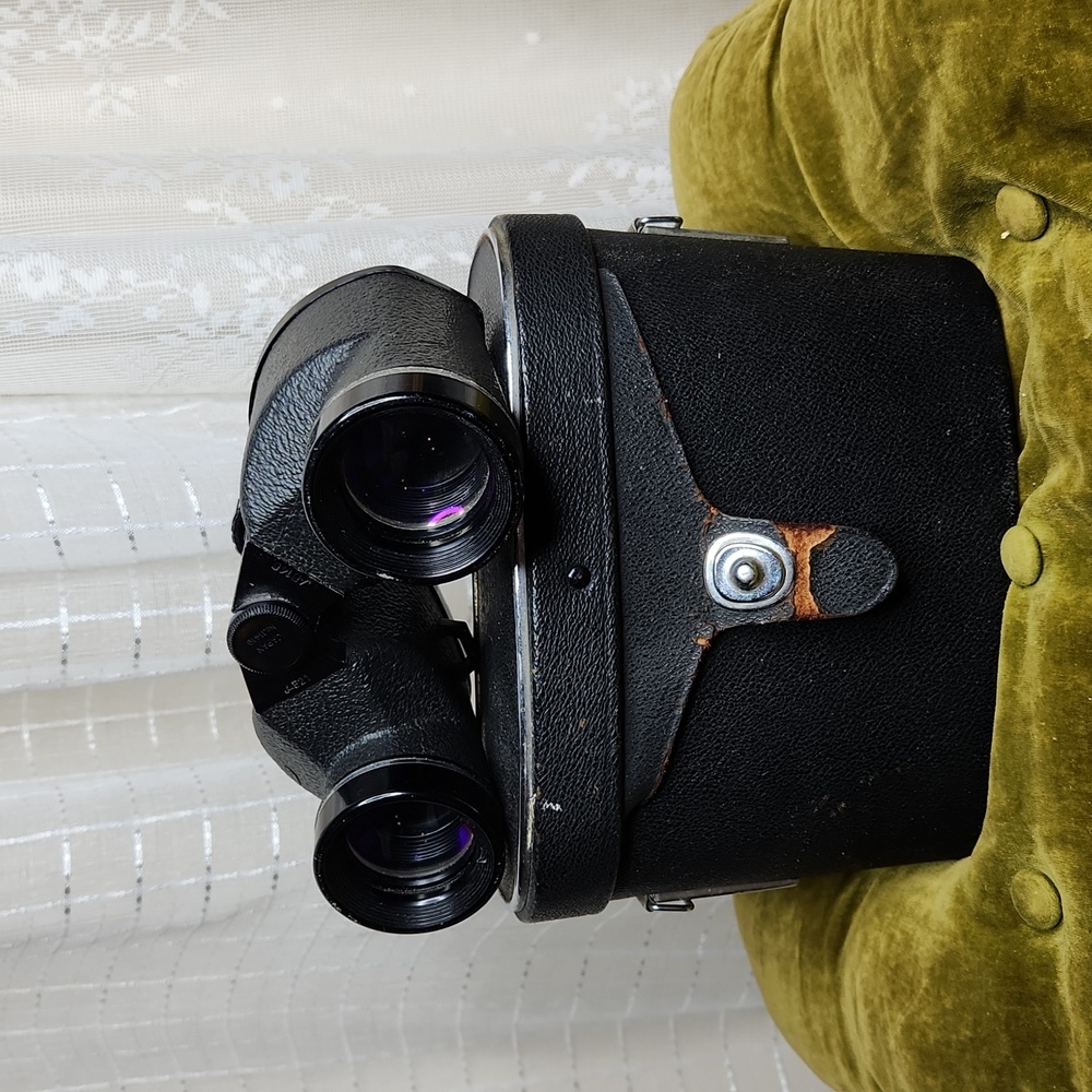 Vintage Sans & Streiffe 7x35 Extra Wide Angle U.V. Coated Model 979 Binoculars